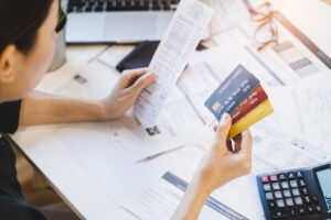 Bankruptcy vs. Debt Consolidation