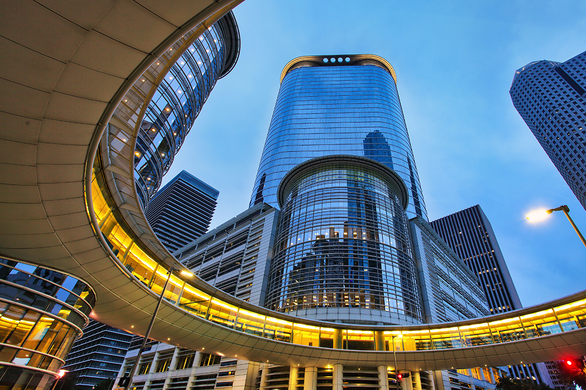 Enron (2001)