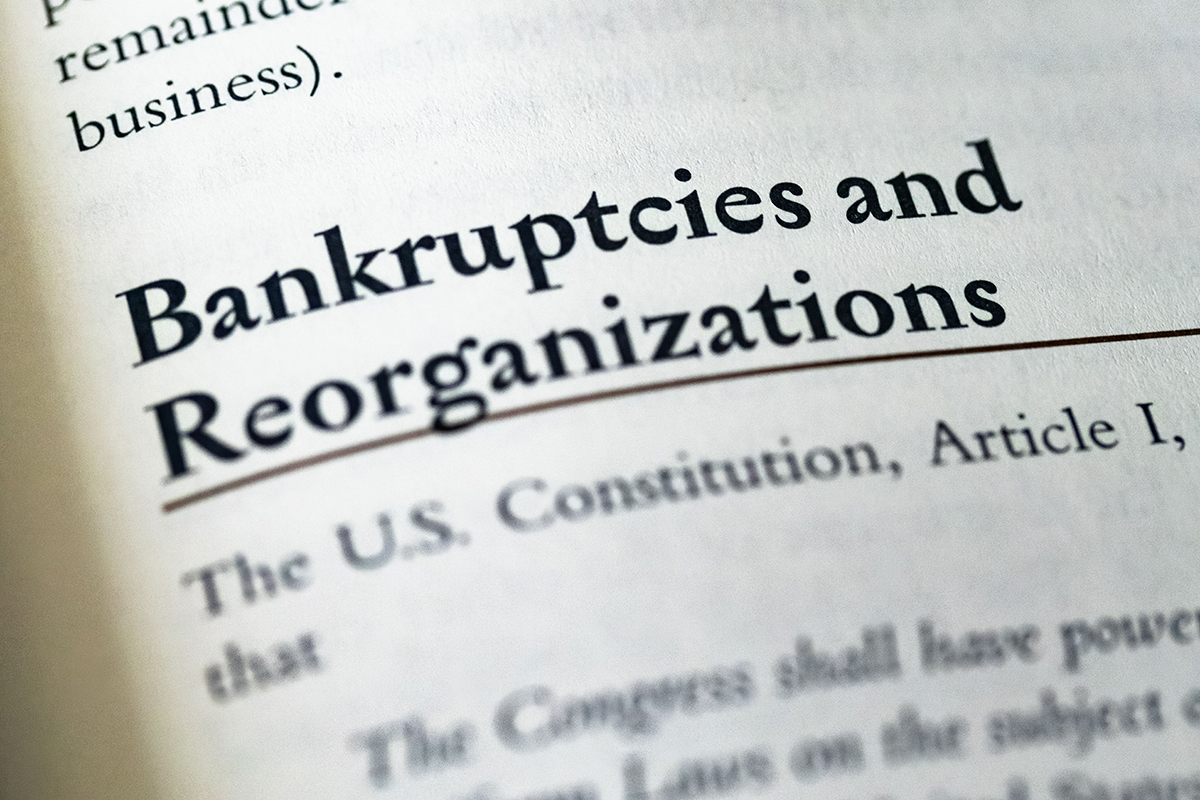 How does Chapter 11 bankruptcy work for businesses?